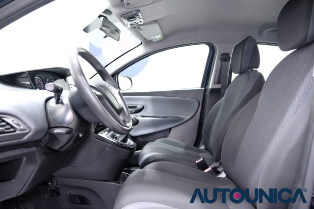 LANCIA Ypsilon usata 18