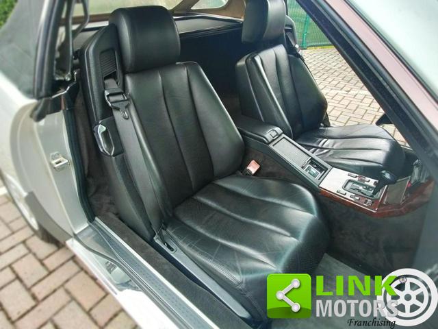 MERCEDES-BENZ SL 300 usata, con Sedili riscaldati