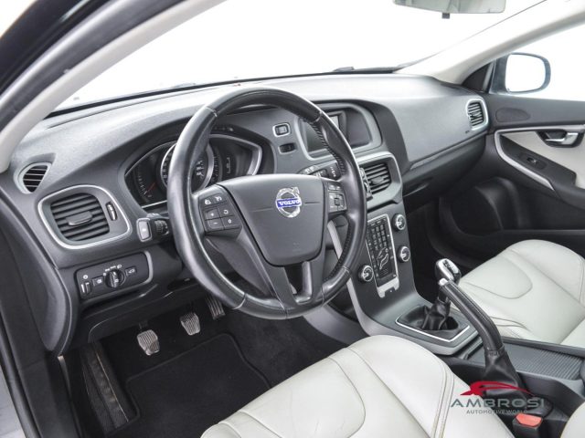 VOLVO V40 usata 7