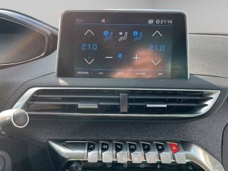 PEUGEOT 5008 usata, con Servosterzo