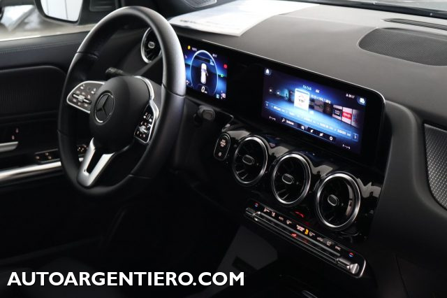 MERCEDES-BENZ GLA 200 usata, con Controllo elettronico della corsia