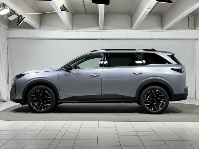 PEUGEOT 5008 usata, con Airbag laterali