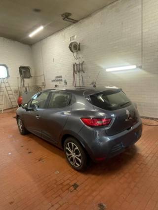 RENAULT Clio usata, con Controllo trazione