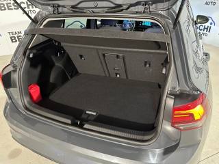 VOLKSWAGEN Golf usata, con Controllo automatico clima