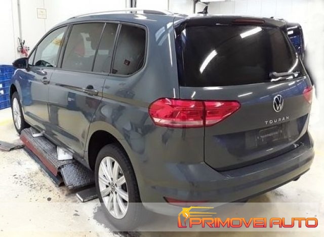 VOLKSWAGEN Touran usata, con Chiusura centralizzata