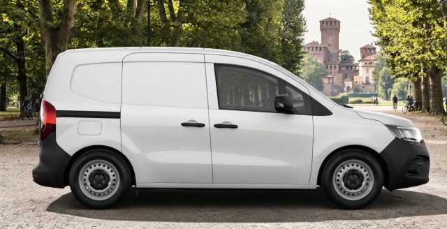 RENAULT Kangoo usata, con Airbag