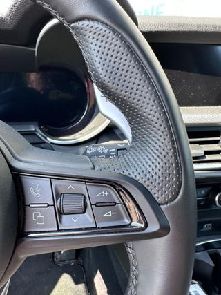ALFA ROMEO Stelvio usata, con Interni in pelle