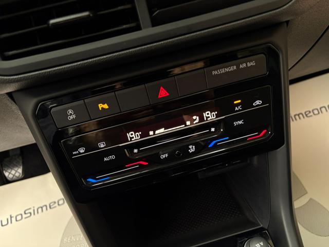 VOLKSWAGEN T-Cross usata, con Volante in pelle