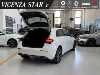 MERCEDES-BENZ A 180 usata, con USB