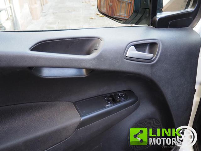 FORD Transit Courier usata 24