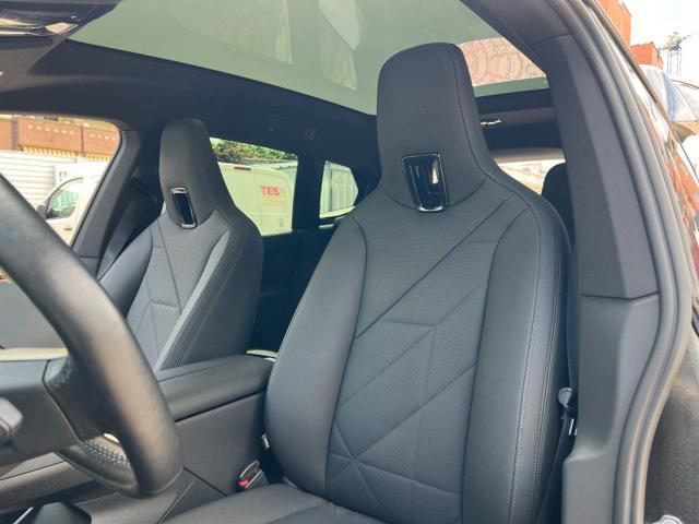 BMW iX usata, con Android Auto