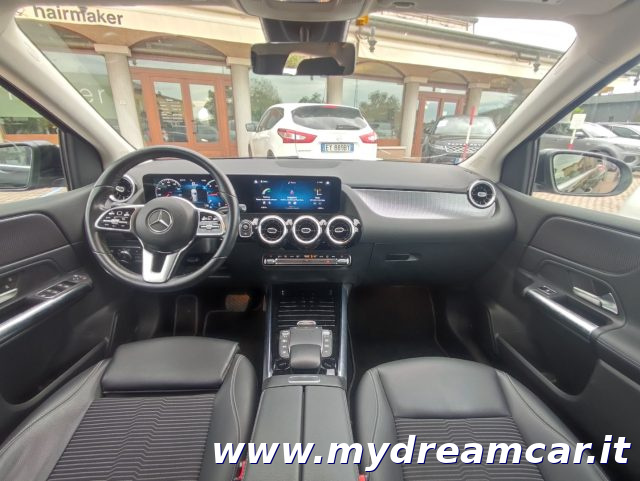 MERCEDES-BENZ B 180 usata, con Cerchi in lega