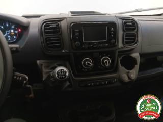 PEUGEOT Boxer usata, con Autoradio digitale