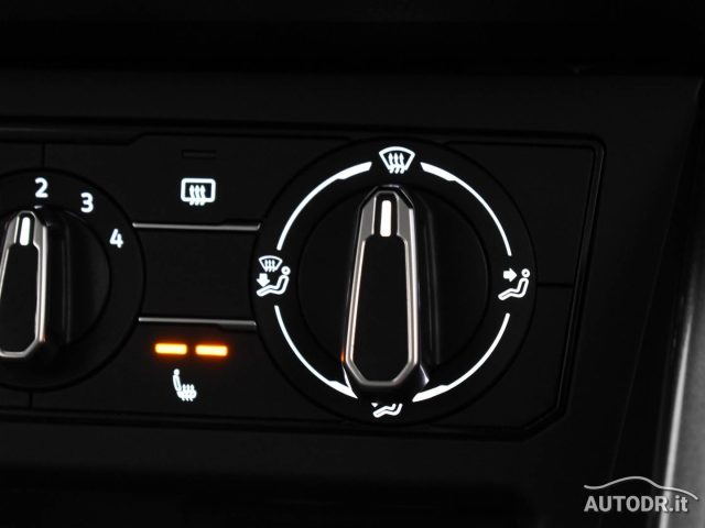 VOLKSWAGEN Polo usata, con Sensori di parcheggio posteriori