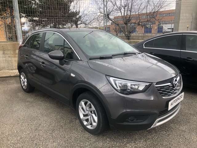 OPEL Crossland X usata, con Airbag