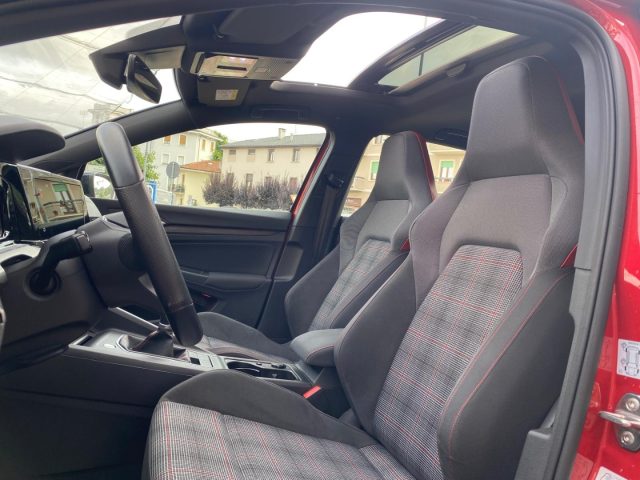VOLKSWAGEN Golf usata, con Controllo trazione