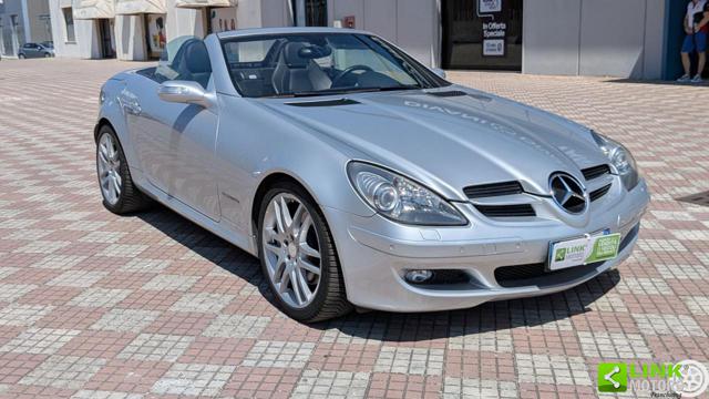 MERCEDES-BENZ SLK 200 usata, con Cruise Control