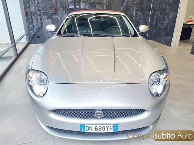 JAGUAR XK usata, con Airbag