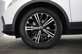 VOLKSWAGEN Tiguan usata 14