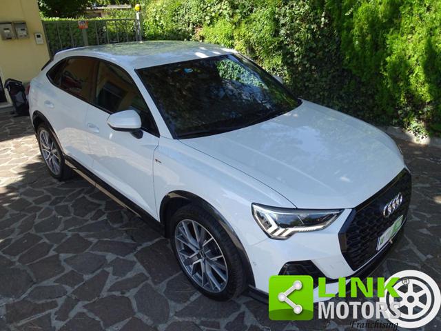 AUDI Q3 usata, con USB