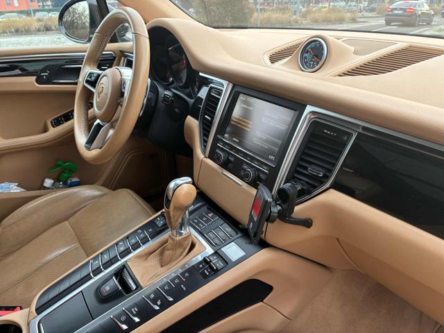 PORSCHE Macan usata 24