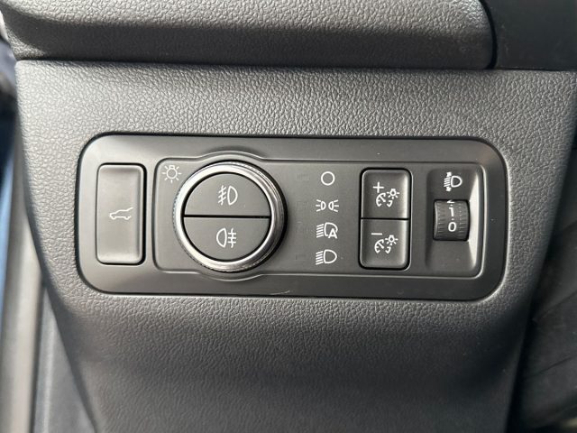 FORD Kuga usata, con Fari LED