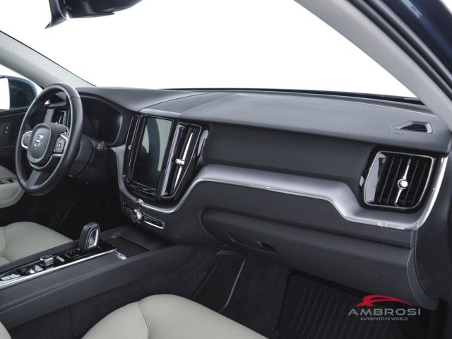 VOLVO XC60 usata 11