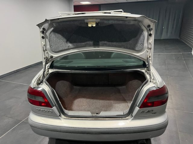 VOLVO S40 usata, con Specchietti laterali elettrici