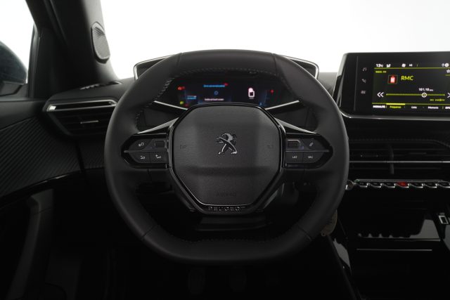 PEUGEOT 2008 usata 11