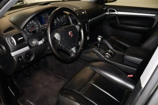 PORSCHE Cayenne usata, con Autoradio