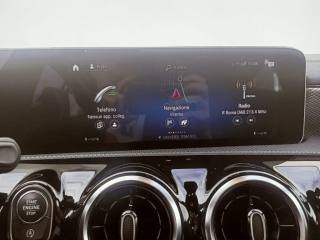 MERCEDES-BENZ CLA 200 usata, con Autoradio digitale