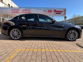 ALFA ROMEO Giulia usata, con Volante in pelle