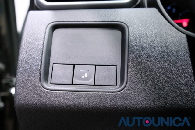 DACIA Duster usata, con Autoradio digitale
