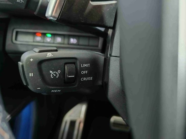 PEUGEOT 3008 usata, con Bluetooth
