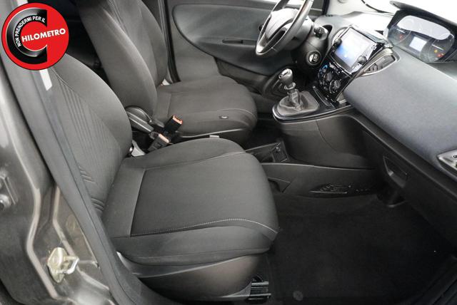 LANCIA Ypsilon usata, con Park Distance Control