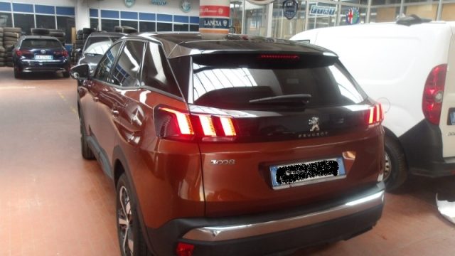 PEUGEOT 3008 usata, con Airbag Passeggero