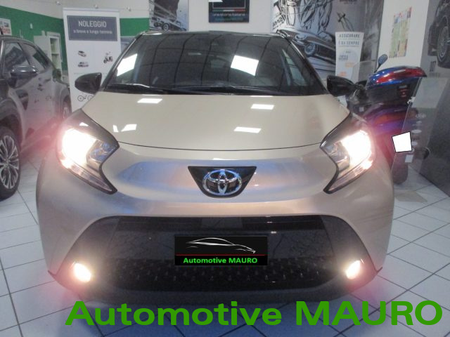 TOYOTA Aygo X usata, con Airbag laterali