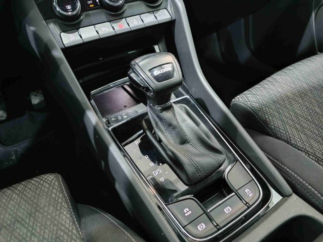 SKODA Karoq usata, con ESP