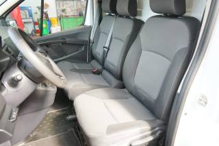 RENAULT Trafic usata, con Fari LED
