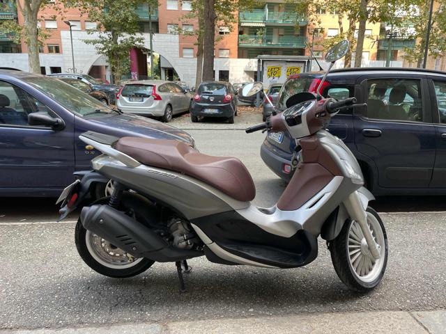 PIAGGIO Beverly 300 i.e. usata 4