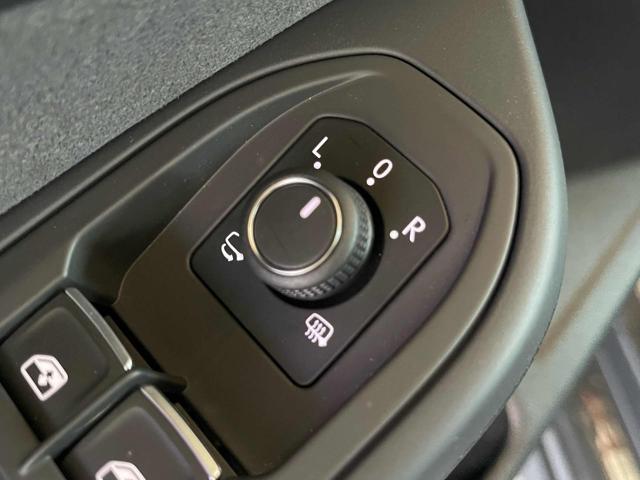 VOLKSWAGEN Golf usata, con ESP