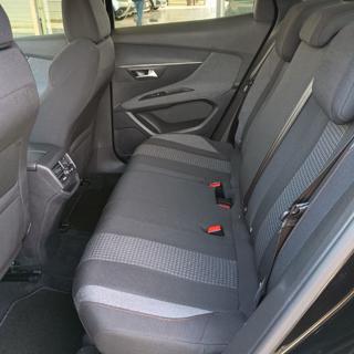 PEUGEOT 3008 usata, con Fendinebbia