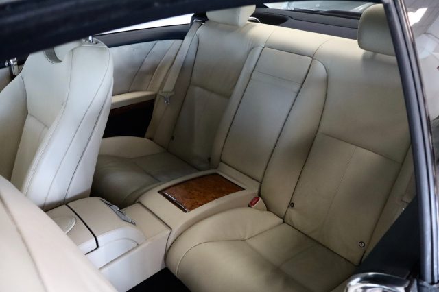 MERCEDES-BENZ CL 500 usata, con Controllo trazione