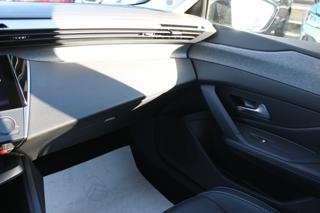 PEUGEOT 308 usata, con Volante in pelle