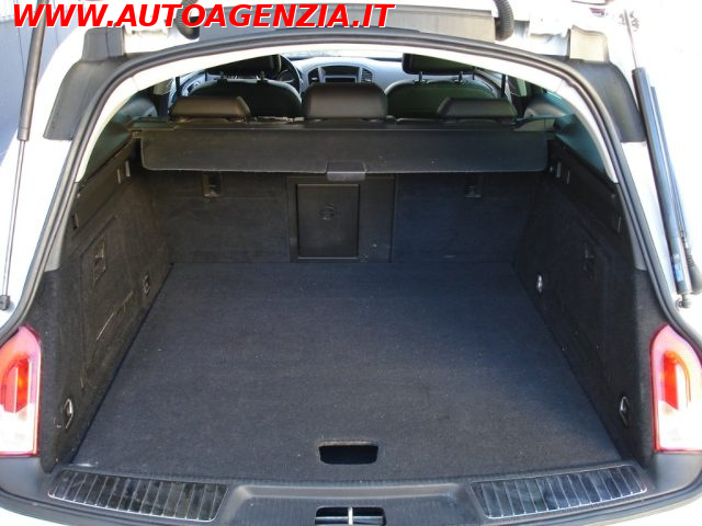 OPEL Insignia usata 11