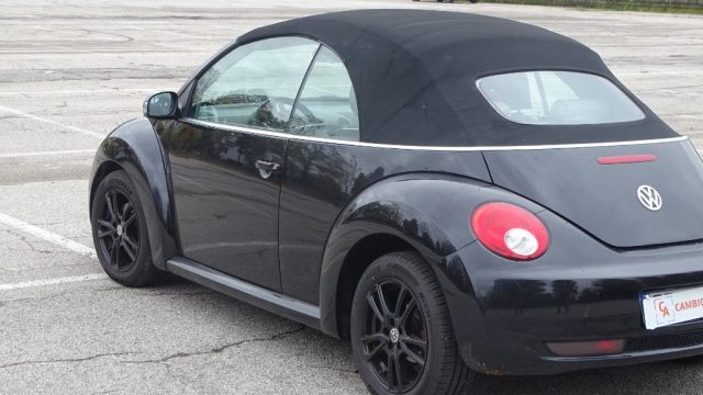 VOLKSWAGEN New Beetle usata 46