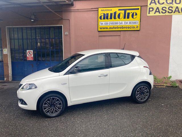 LANCIA Ypsilon usata, con Airbag