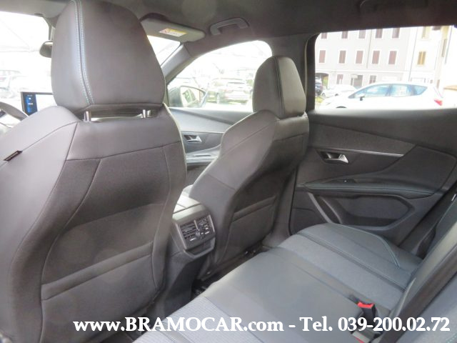 PEUGEOT 3008 usata, con Sedili sportivi