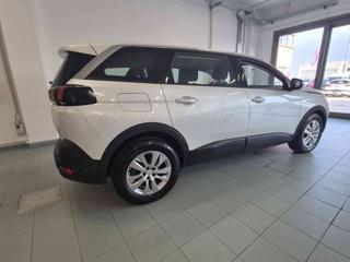 PEUGEOT 5008 usata, con Controllo trazione