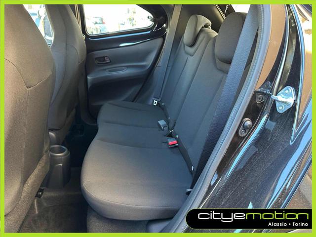 TOYOTA Aygo X usata, con Airbag testa